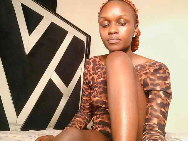 MissEbonyZ webcam