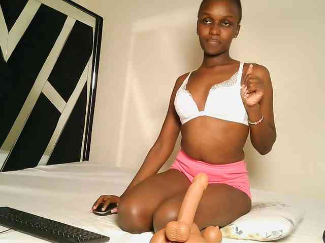 MissEbonyZ webcam