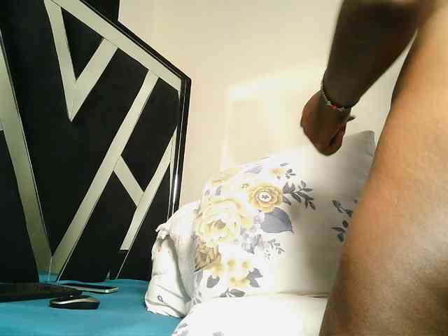 MissEbonyZ webcam