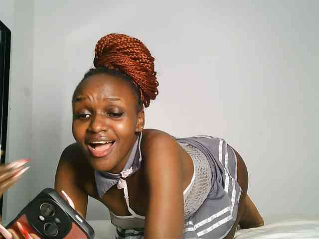 MissEbonyZ webcam