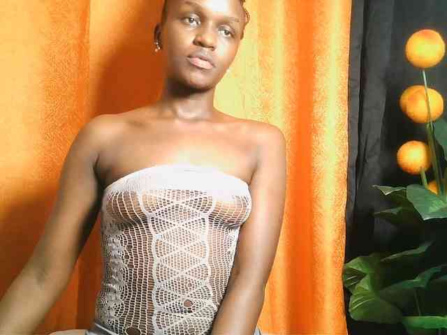 MissEbonyZ webcam