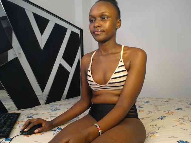 MissEbonyZ webcam