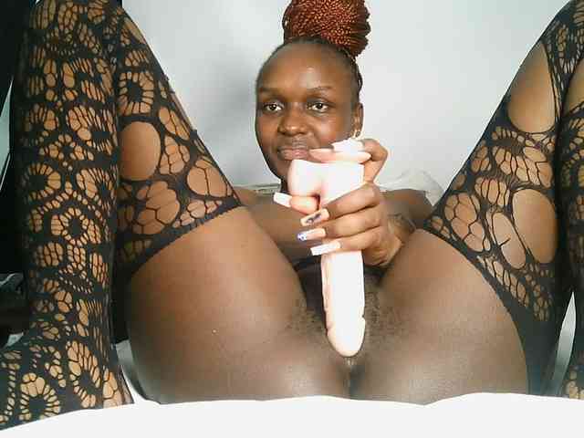 MissEbonyZ webcam