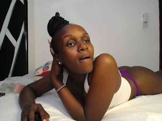 MissEbonyZ webcam