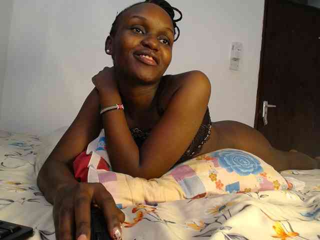MissEbonyZ webcam