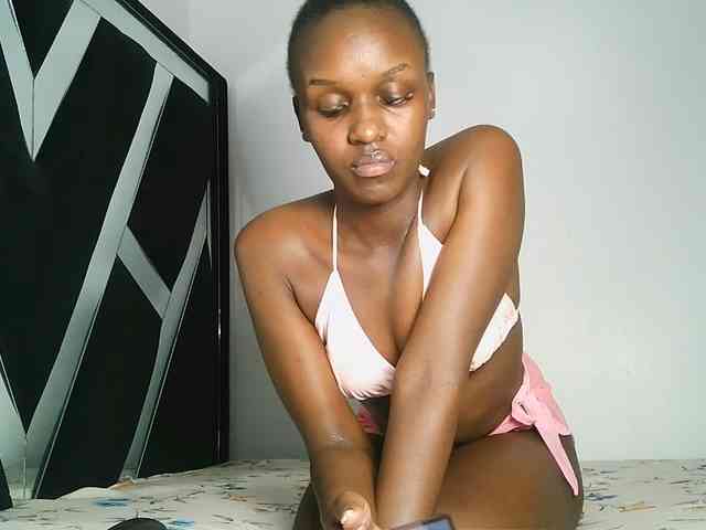 MissEbonyZ webcam
