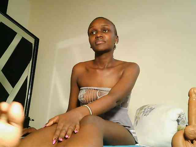 MissEbonyZ webcam