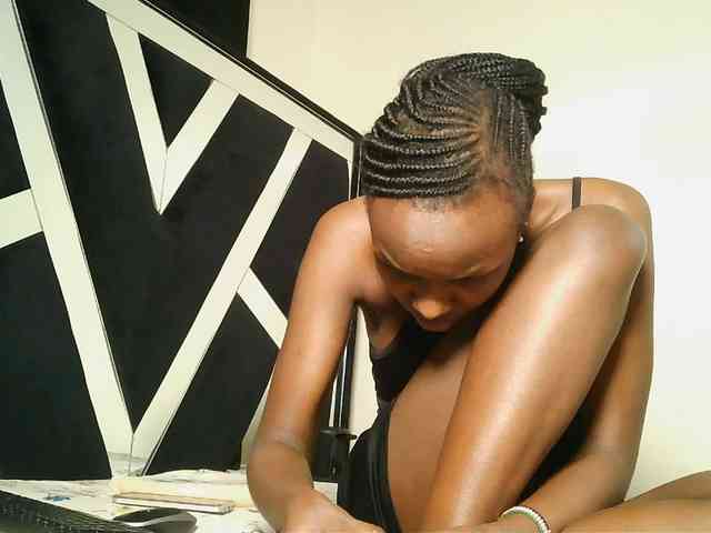 MissEbonyZ webcam