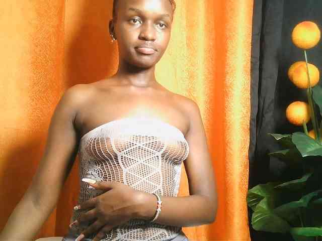MissEbonyZ webcam