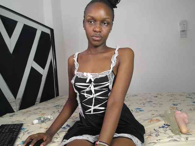 MissEbonyZ webcam