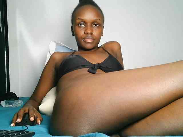 MissEbonyZ webcam