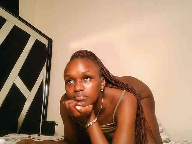 MissEbonyZ webcam