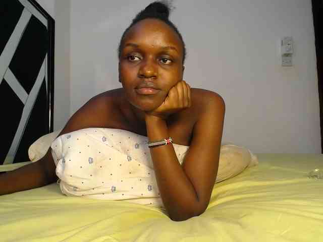 MissEbonyZ webcam