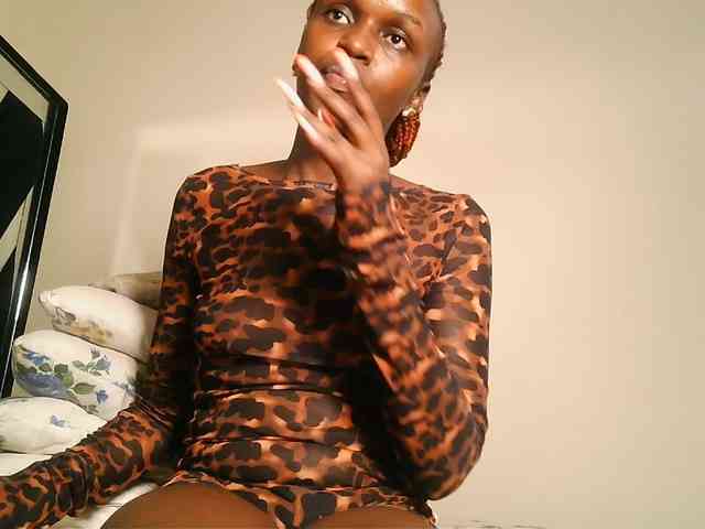 MissEbonyZ webcam