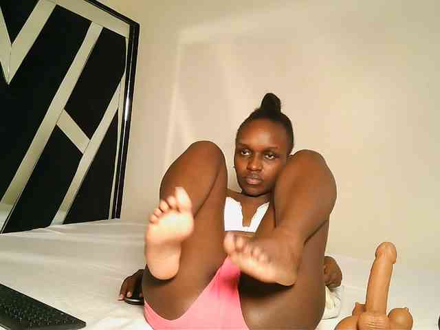 MissEbonyZ webcam