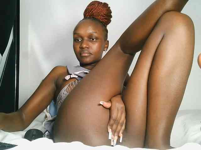 MissEbonyZ webcam