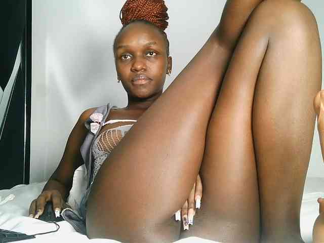 MissEbonyZ webcam