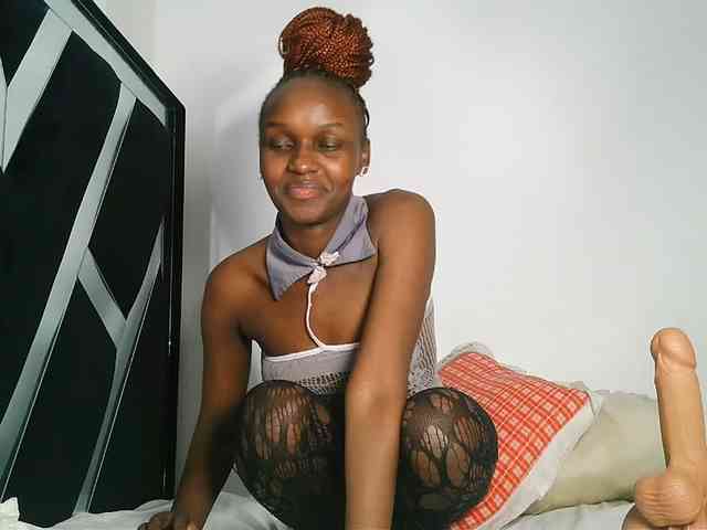 MissEbonyZ webcam