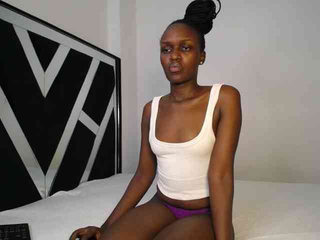MissEbonyZ webcam