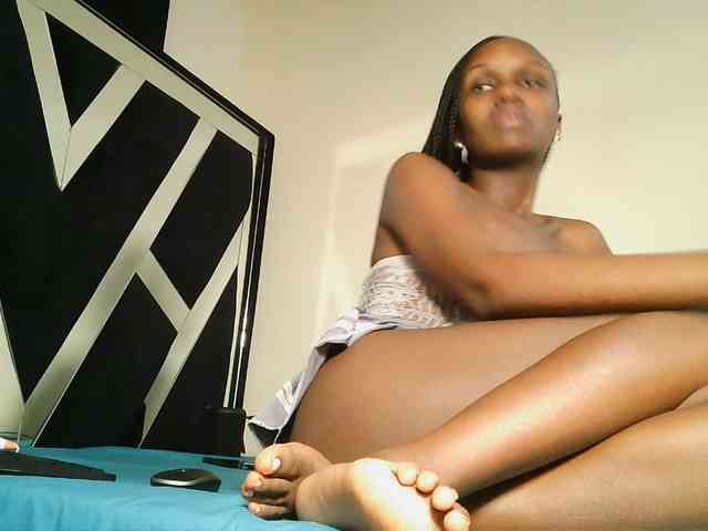 MissEbonyZ webcam