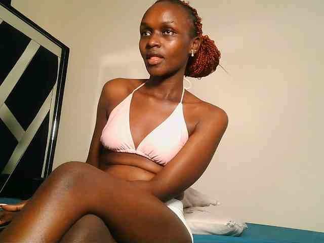 MissEbonyZ webcam