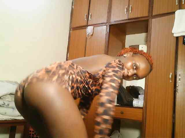 MissEbonyZ webcam