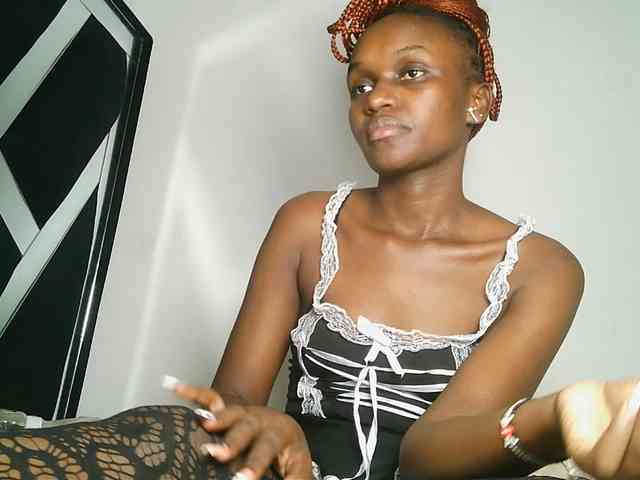 MissEbonyZ webcam