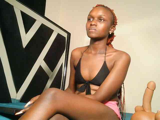 MissEbonyZ webcam