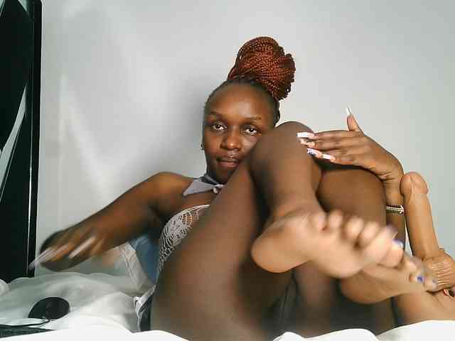 MissEbonyZ webcam