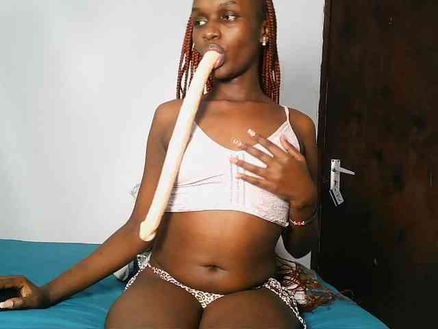 MissEbonyZ webcam