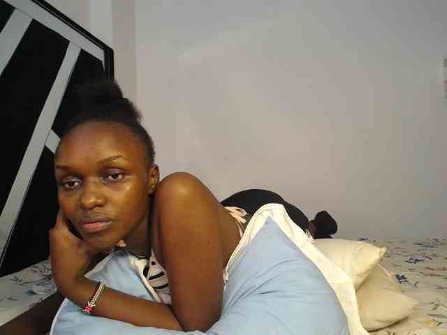 MissEbonyZ webcam