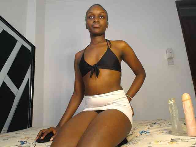 MissEbonyZ webcam