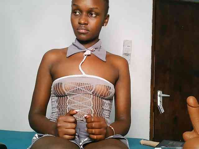 MissEbonyZ webcam