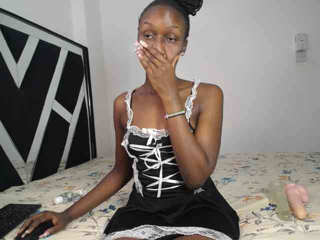 MissEbonyZ webcam