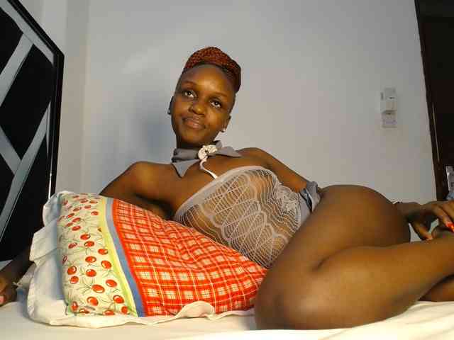 MissEbonyZ webcam