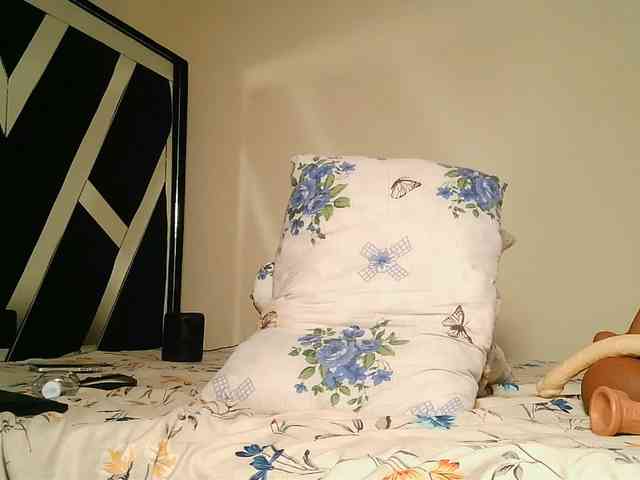 MissEbonyZ webcam