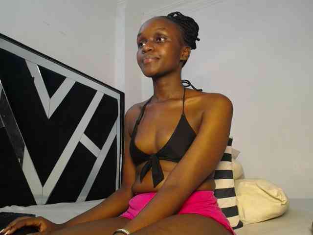 MissEbonyZ webcam