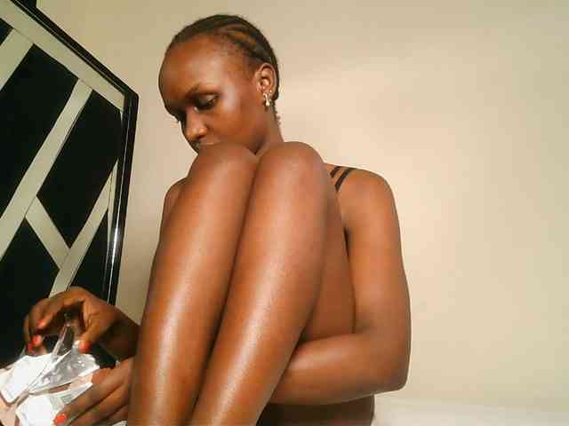 MissEbonyZ webcam