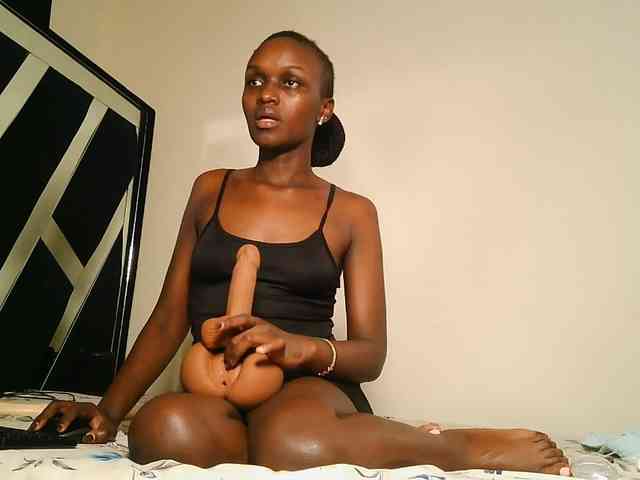 MissEbonyZ webcam