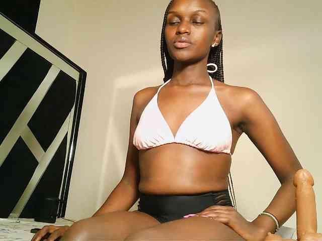 MissEbonyZ webcam