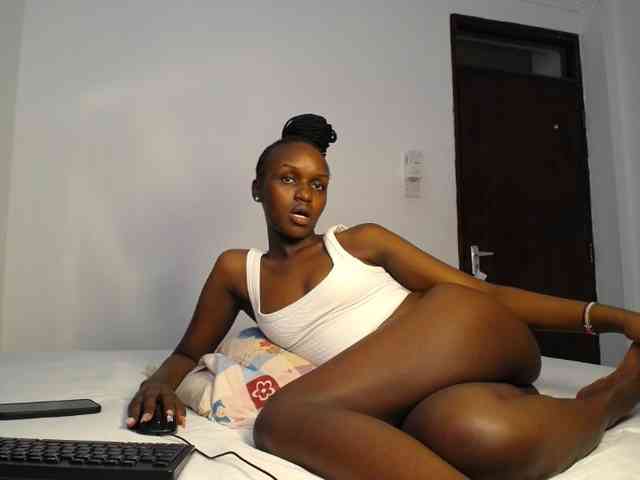 MissEbonyZ webcam