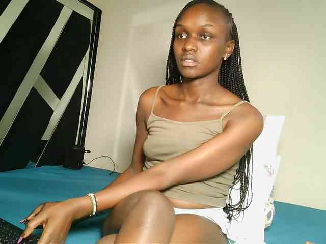 MissEbonyZ webcam