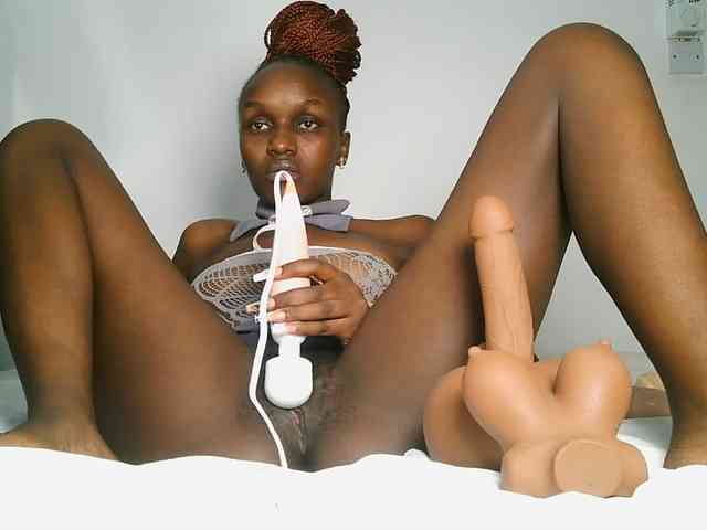 MissEbonyZ webcam