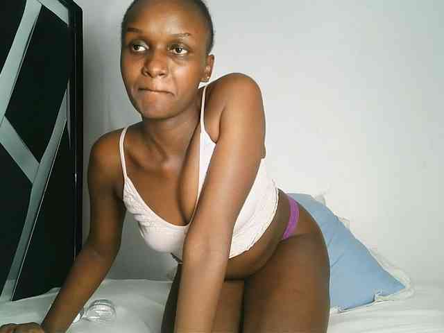 MissEbonyZ webcam