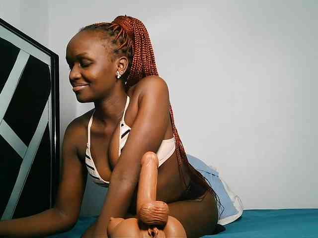 MissEbonyZ webcam