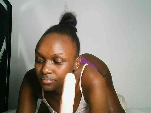 MissEbonyZ webcam