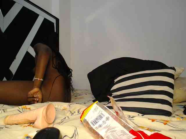MissEbonyZ webcam