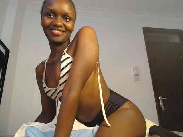 MissEbonyZ webcam