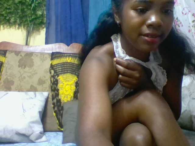 Katerinah live cam on BongaCams