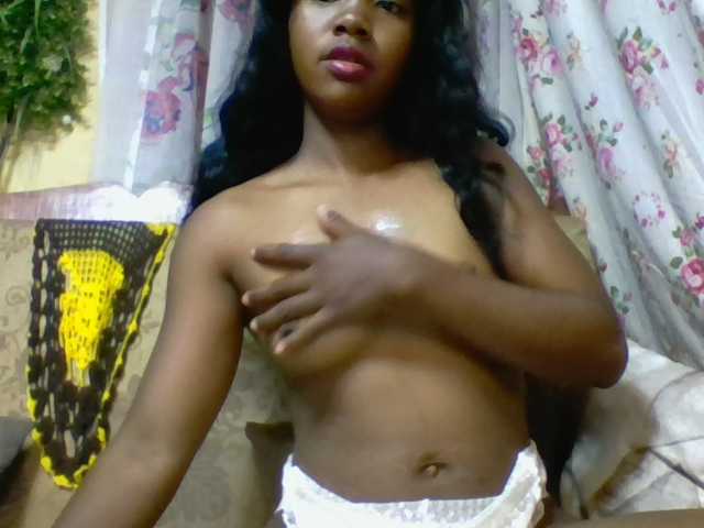 Katerinah live cam on BongaCams